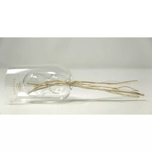 Load image into Gallery viewer, Clear Reed Diffuser with White Circular Inlay
