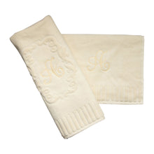 Load image into Gallery viewer, Cream Velvet Hand Towels
