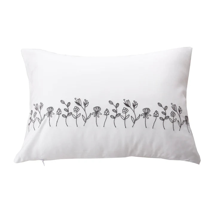 Hotel Collection in White/Stone