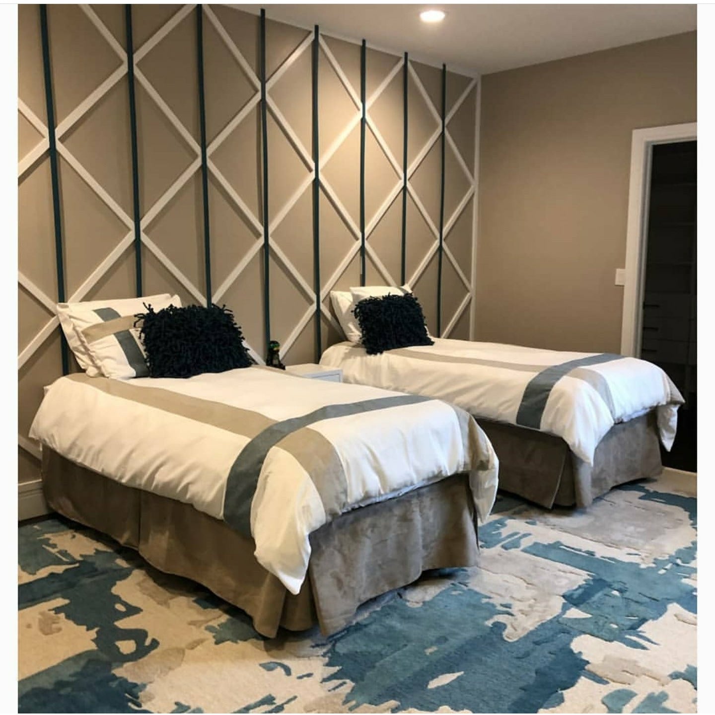 Custom-made concept  179