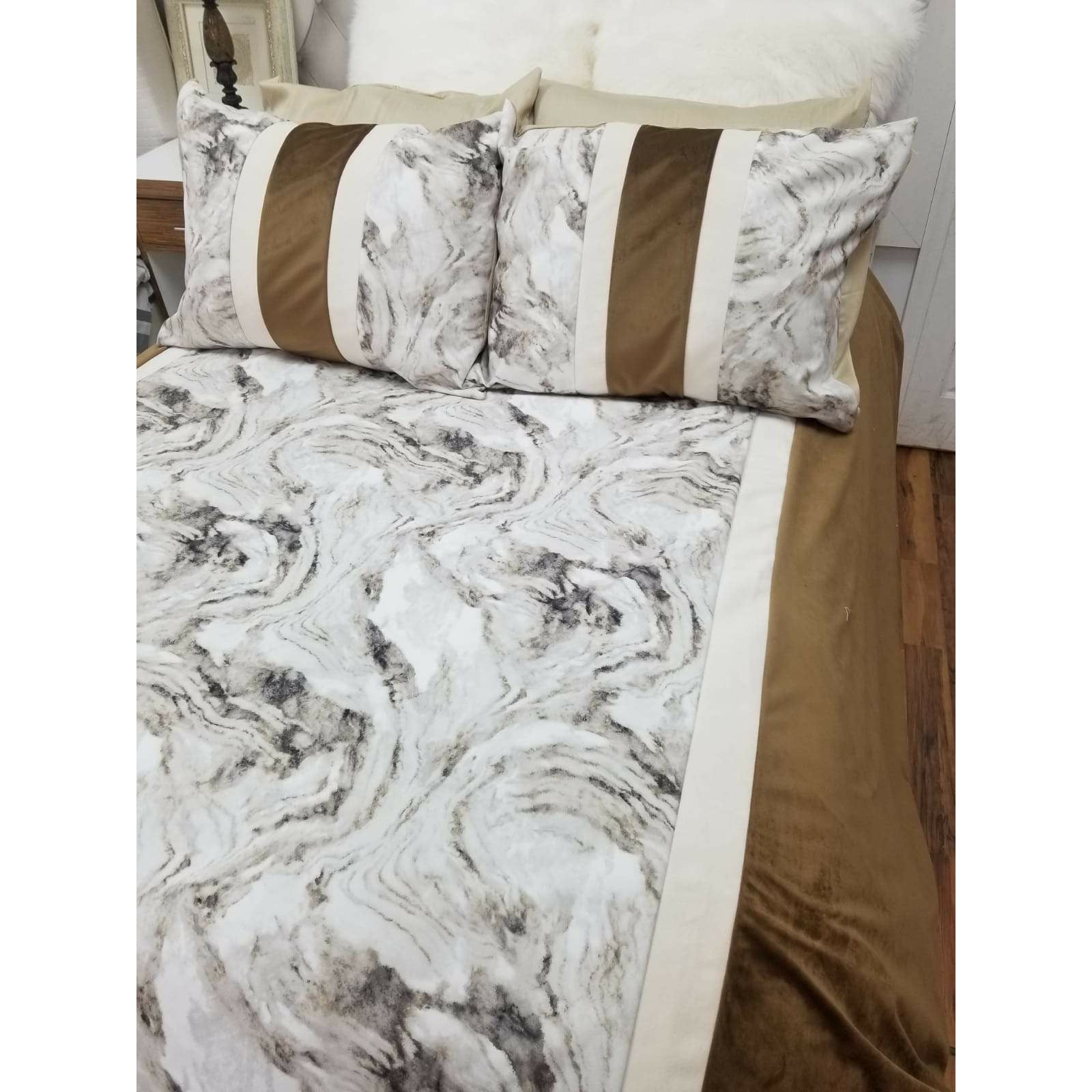 Custom Made concept 484