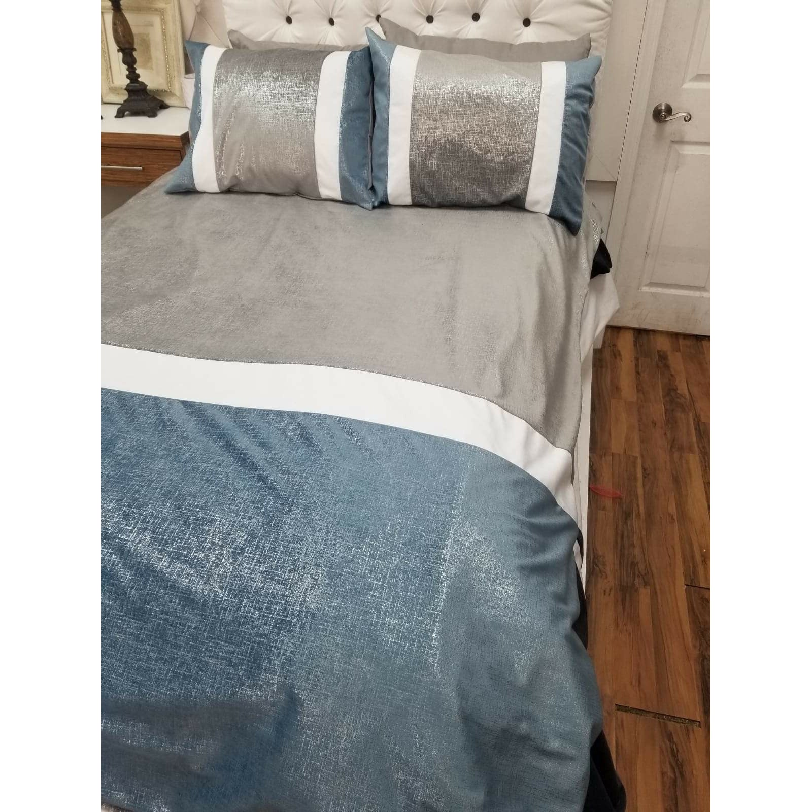 Custom Made Concept 495 Duvet Cover Bedding Set