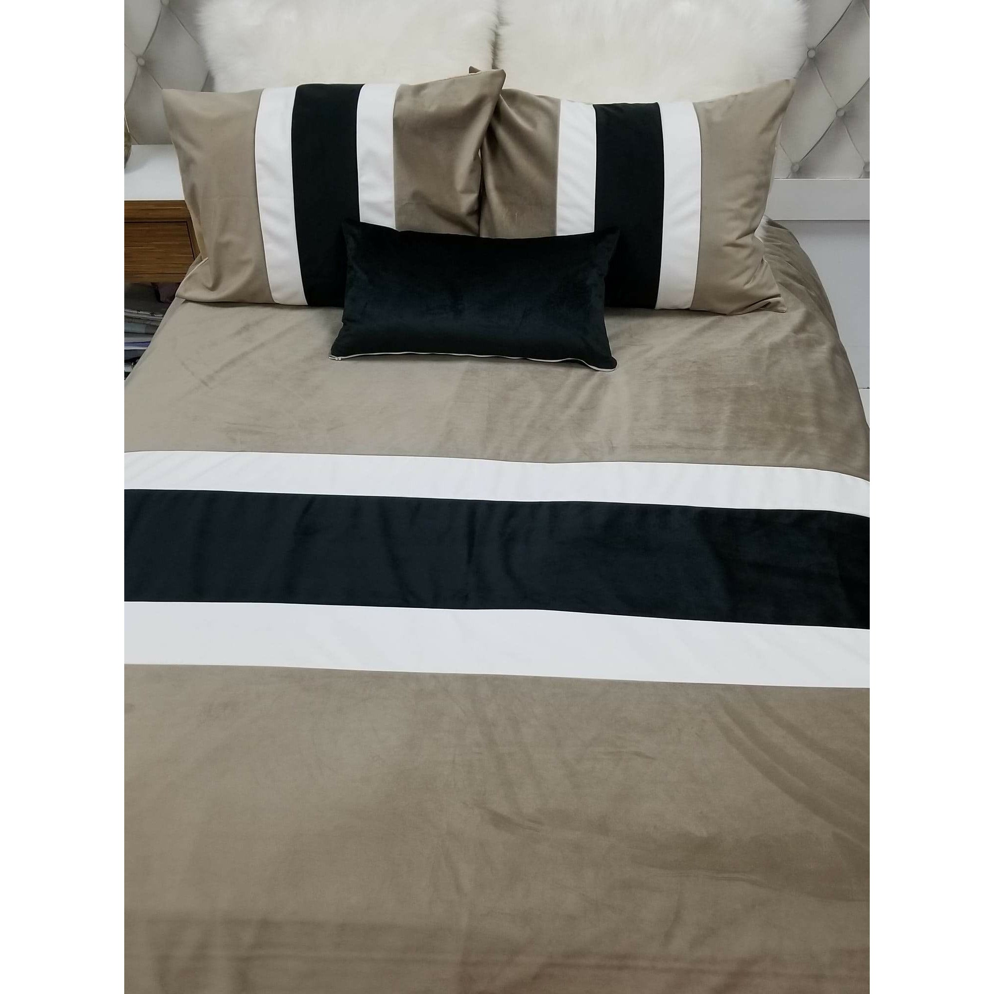 Custom Concept 538 Duvet Cover Bedding Set