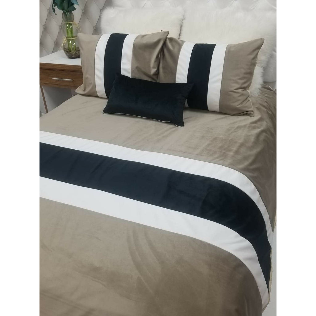 Custom Concept 538 Duvet Cover Bedding Set