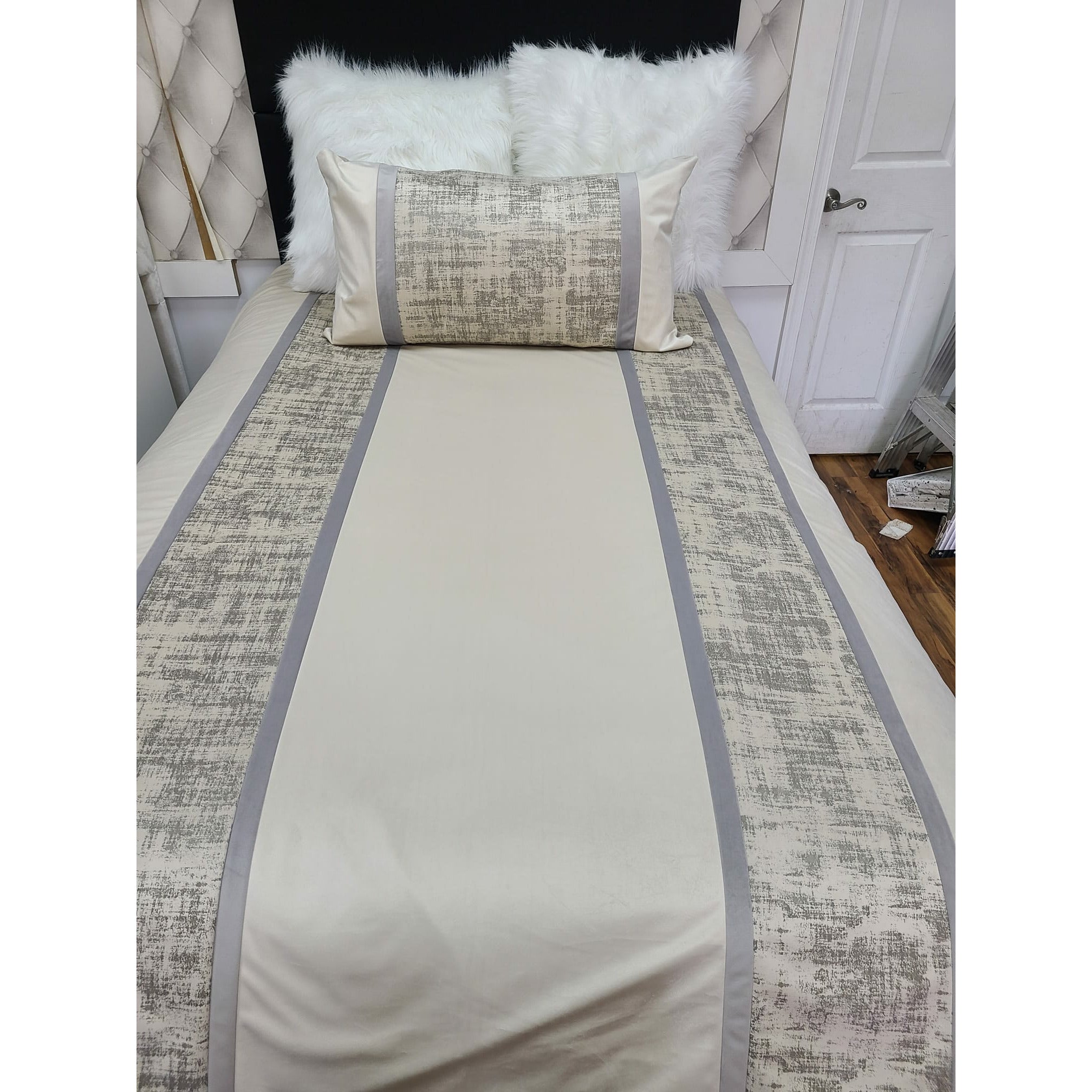 Custom Concept 639 Duvet Cover Bedding Set