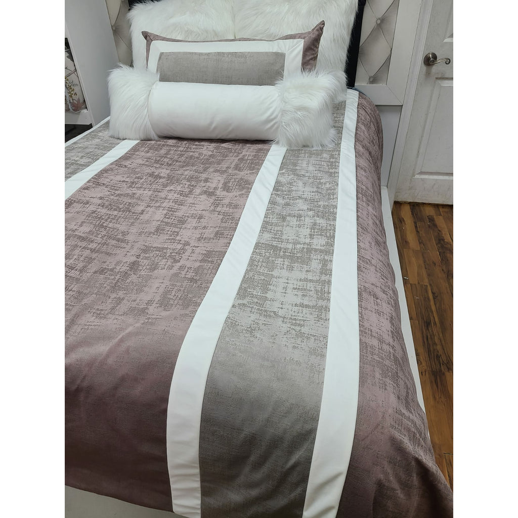 Custom Concept 570 Duvet Cover Bedding Set