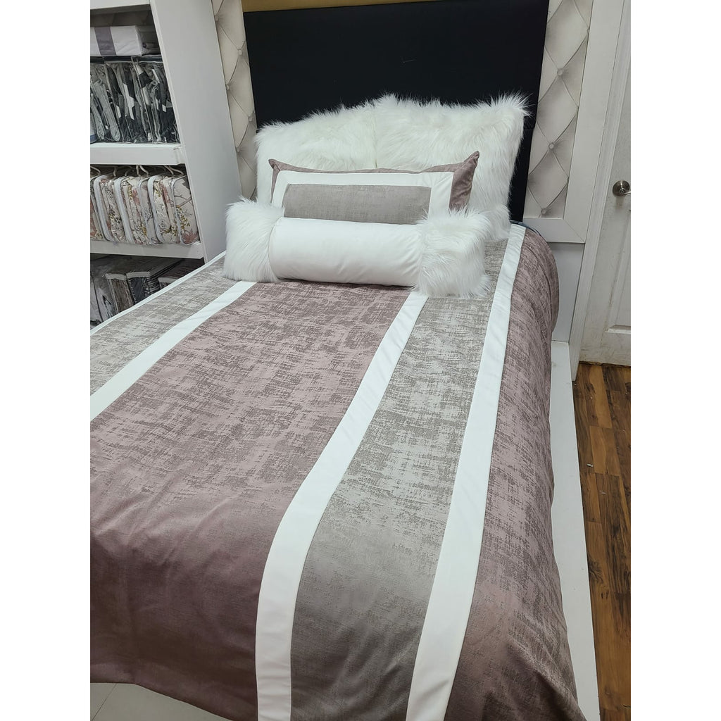 Custom Concept 570 Duvet Cover Bedding Set