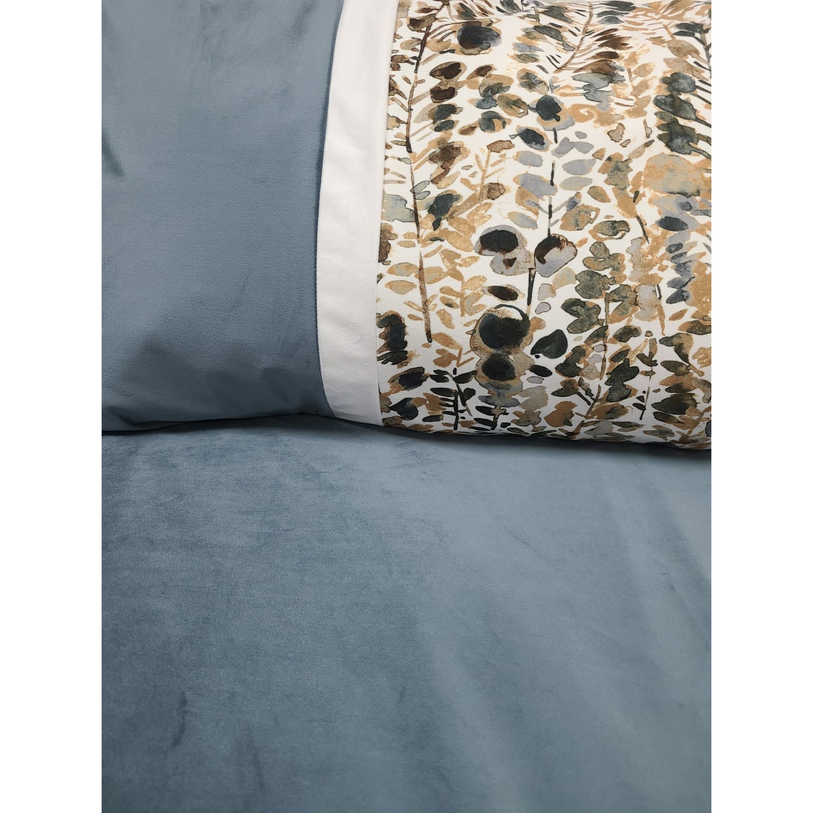 Custom Concept 573 Duvet Cover Bedding Set