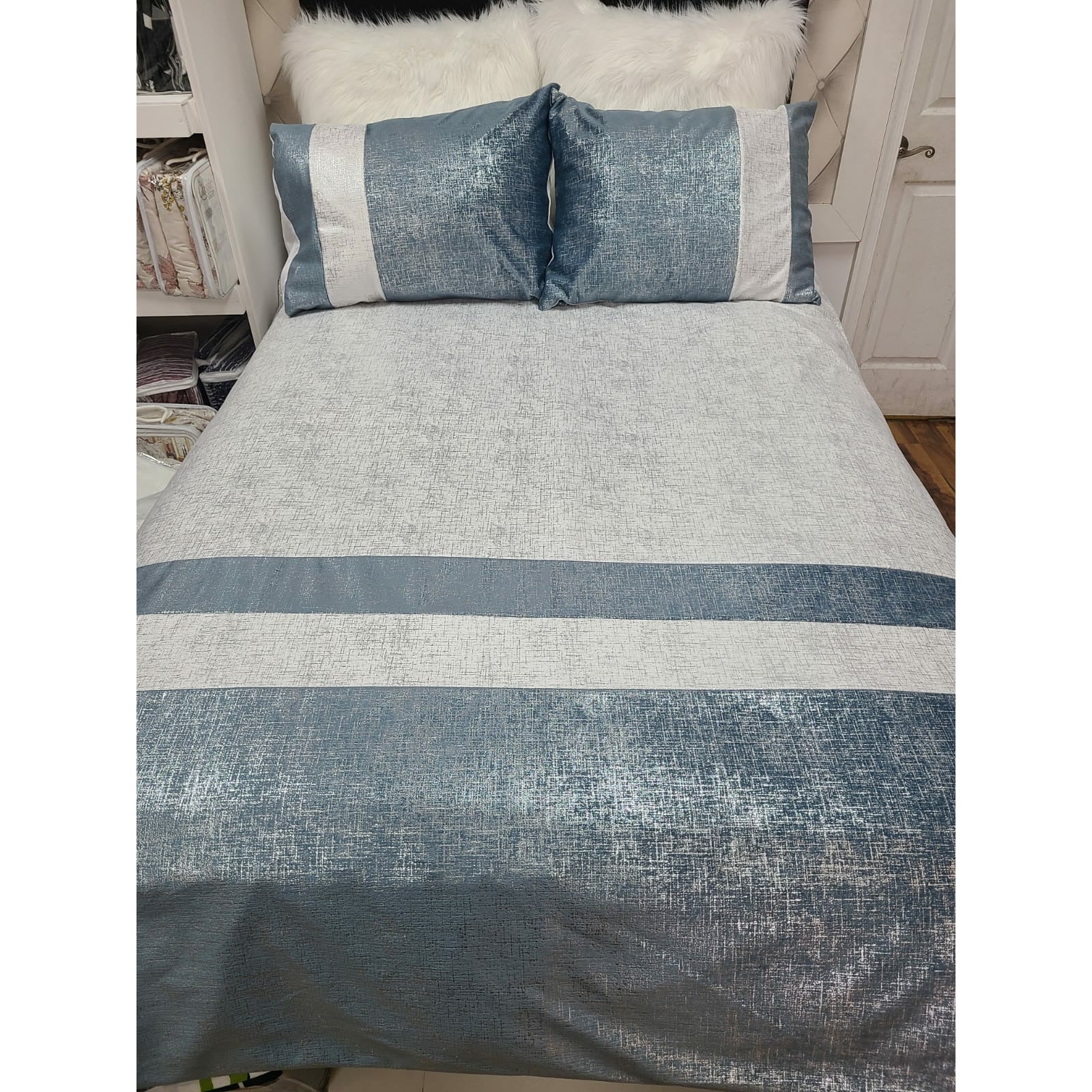 Custom Concept 576 Duvet Cover Bedding Set