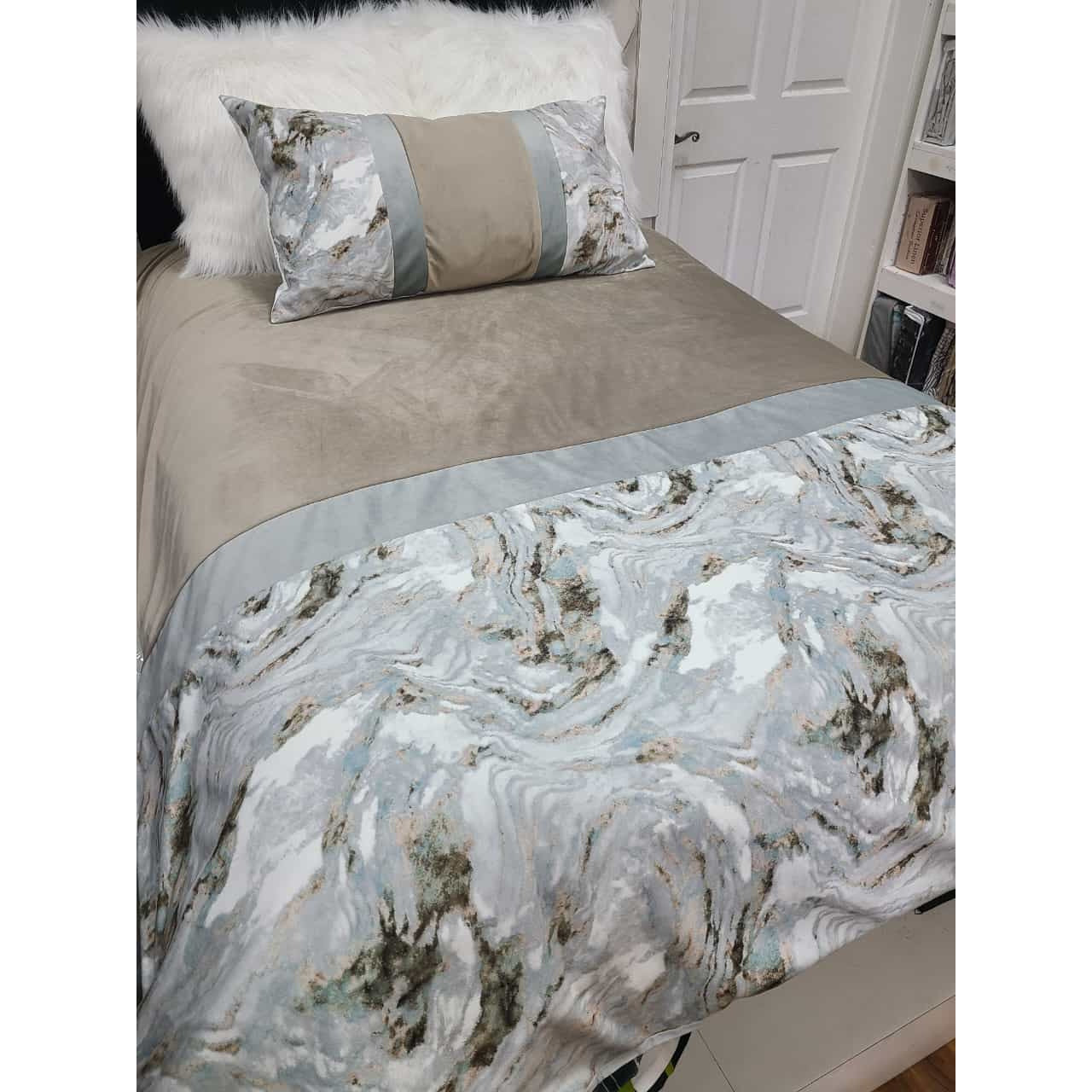 Custom Concept 577 Duvet Cover Bedding Set