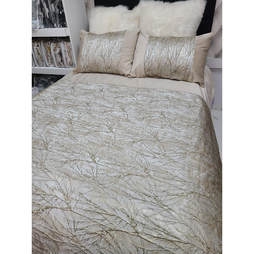 Custom Concept 587 Duvet Cover Bedding Set