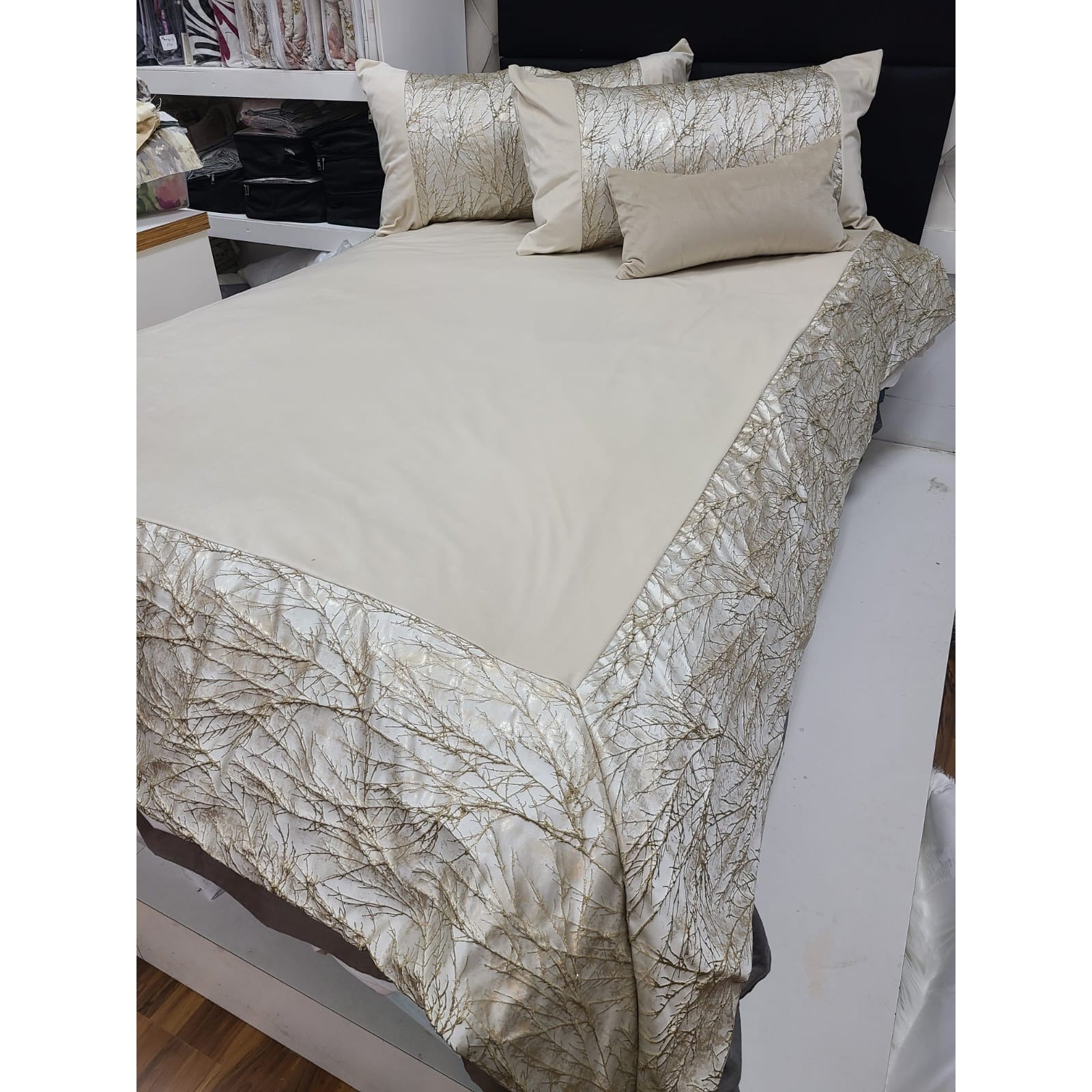 Custom Concept 600 Duvet Cover Bedding Set