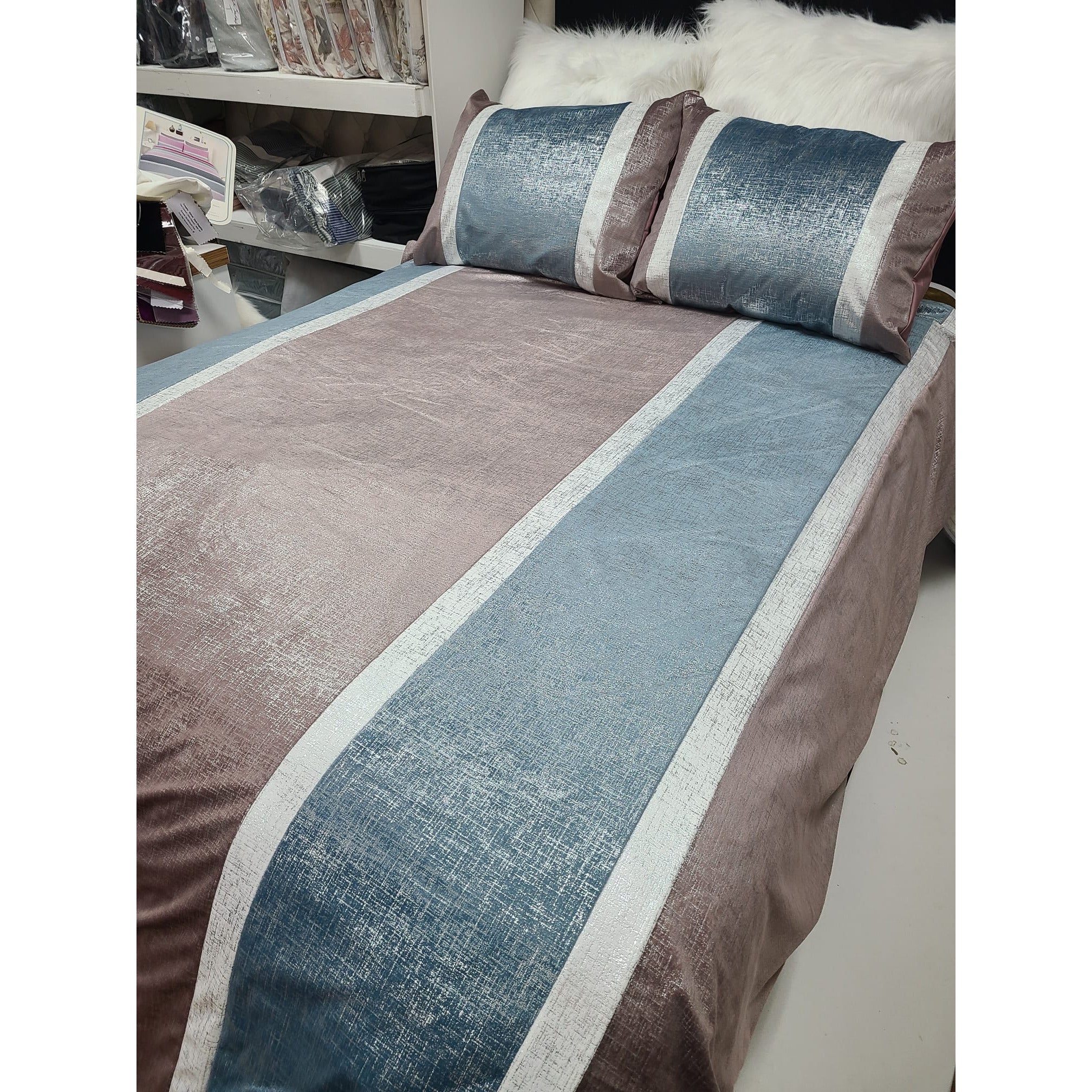 Custom Concept 615 Duvet Cover Bedding Set